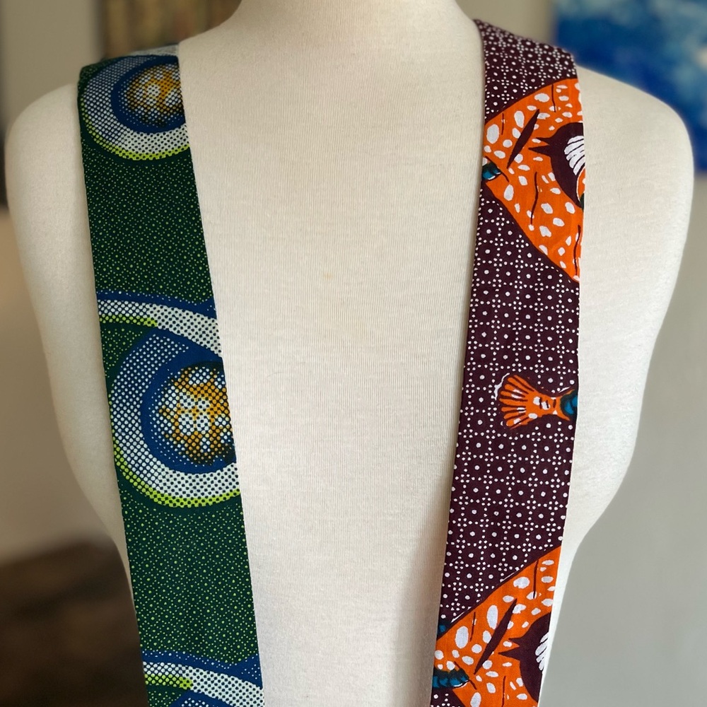 Bundle of Two Retro Print Belts - Picture 3 of 6